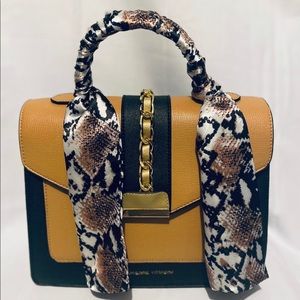 Adrienne Vittadini handbag